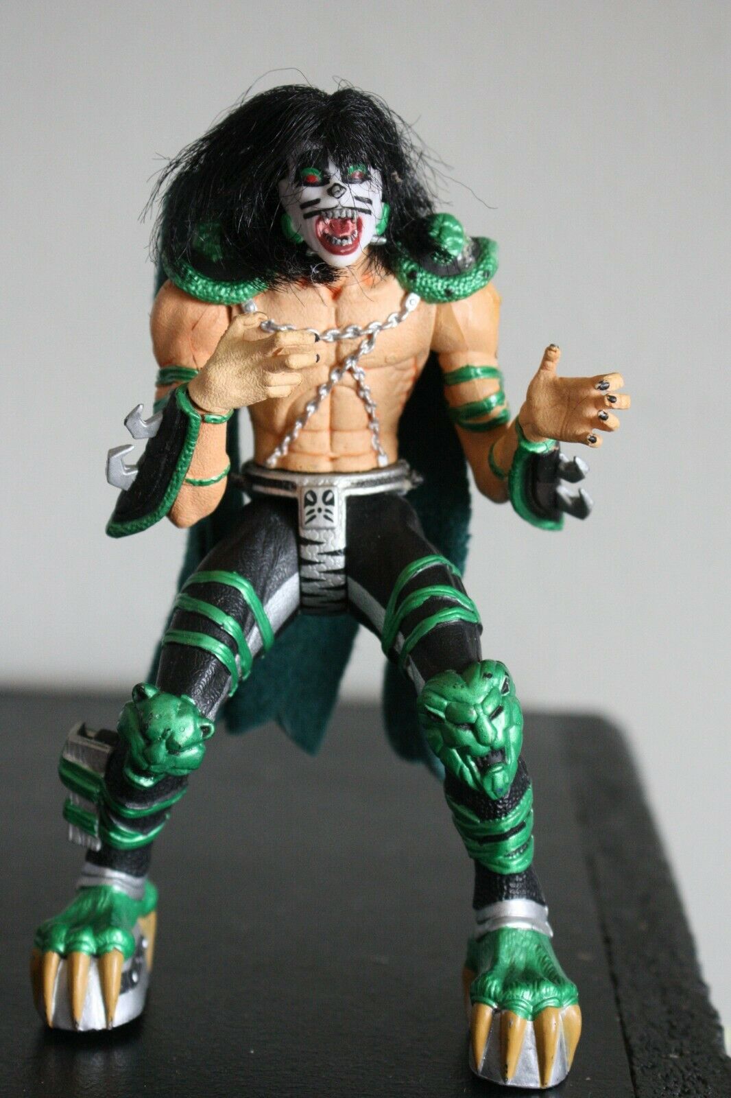 1998 Kiss Psycho Circus Peter Criss The Animal Wrangler Figure